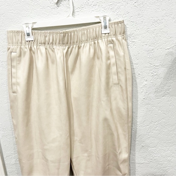 Avec Les Filles Pants Women's Large Ivory Faux Leather Ankle zip Joggers - Picture 3 of 8
